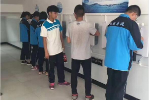 卓越機(jī)構(gòu)凈水機(jī)客戶(hù)案例